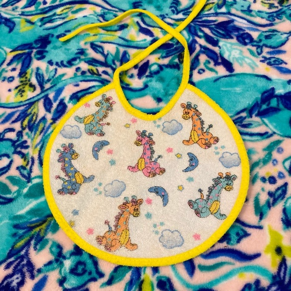 💖90s Retro Giraffes Bib 🦒💜💖 - Picture 10 of 14